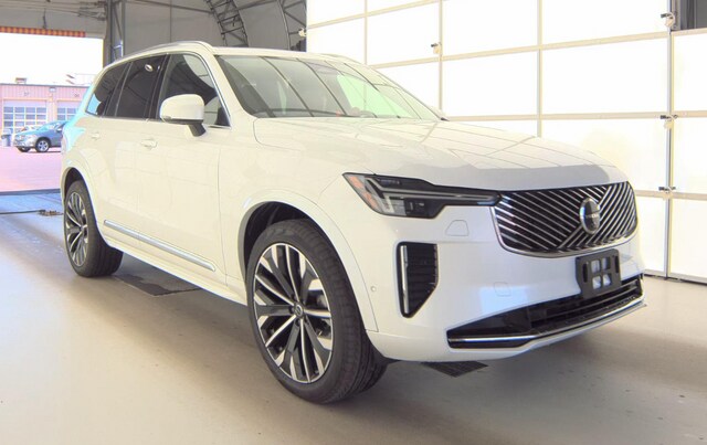 2025 Volvo XC90 B6 Plus 7-Seater SUV