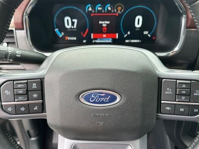 2023 Ford F-150 Lariat Truck SuperCrew Cab
