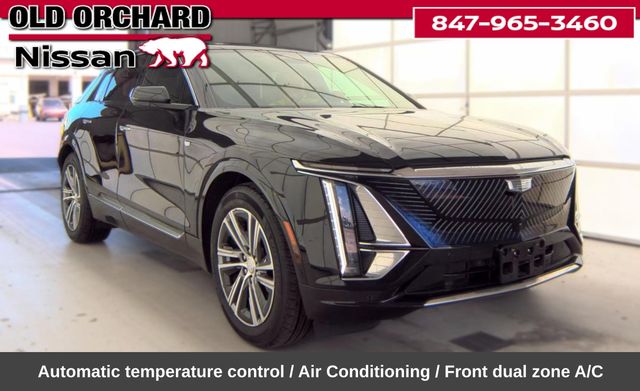 Used 2024 Cadillac LYRIQ Luxury 1 with VIN 1GYKPPRL6RZ116252 for sale in Skokie, IL