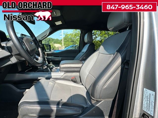 2023 Ford F-150 Lightning Lariat Truck SuperCrew Cab