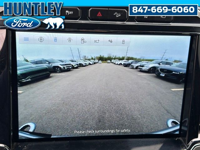 2022 Ford F-250 Lariat Truck Crew Cab