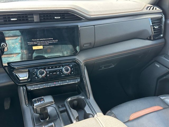2024 GMC Sierra 1500 AT4 Truck Crew Cab