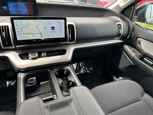2025 Ford Expedition Max Active SUV