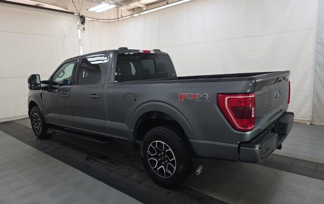 2022 Ford F-150 XLT Truck SuperCrew Cab