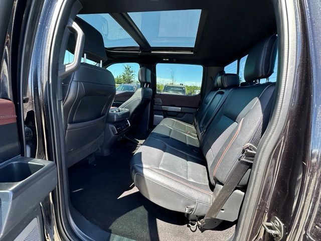 2022 Ford F-150 Lariat Truck SuperCrew Cab