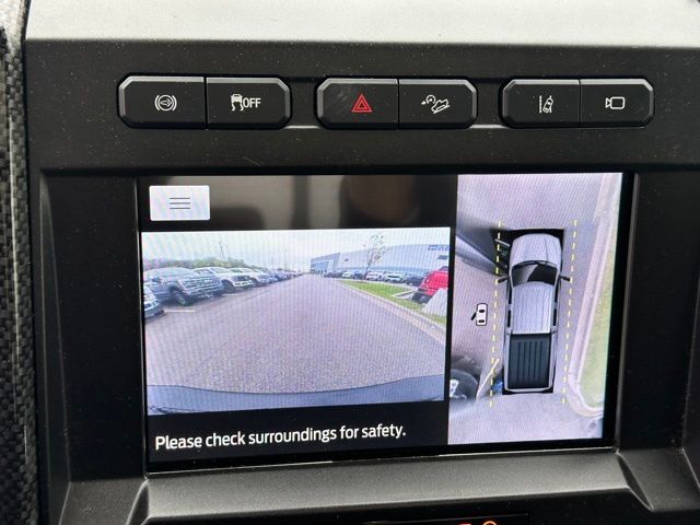 2021 Ford F-250 Lariat Truck Crew Cab