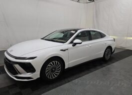2025 Hyundai Sonata Hybrid Limited Sedan