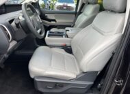 2025 Ford Expedition Active SUV