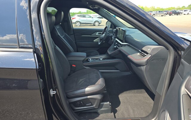2025 Ford Explorer ST SUV
