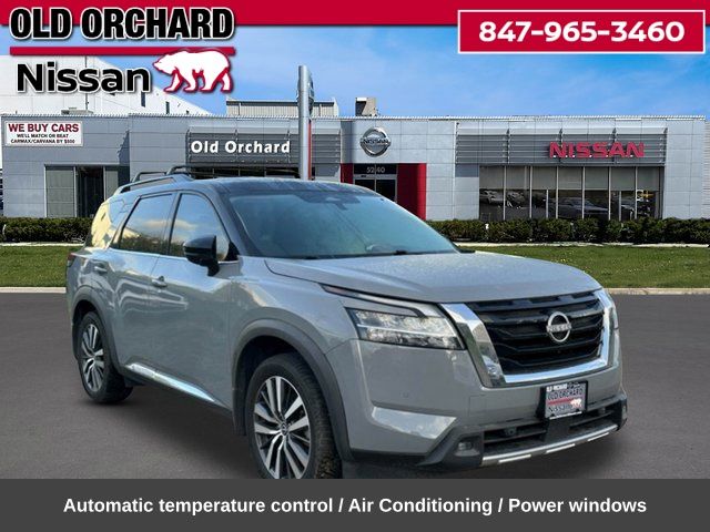 2022 Nissan Pathfinder Platinum SUV