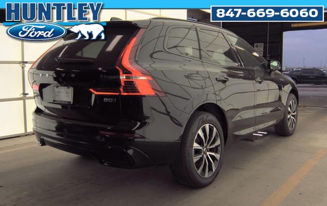 2025 Volvo XC60 B5 Core SUV