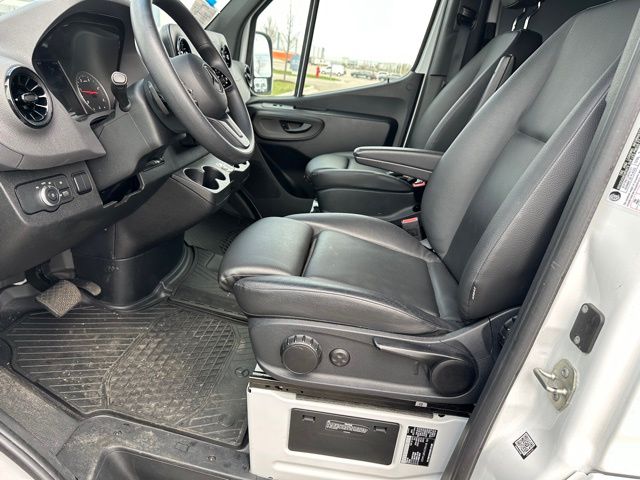 2024 Mercedes-Benz Sprinter 2500 Crew 170 WB Van