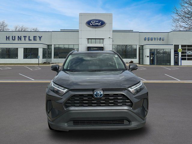 2022 Toyota RAV4 Hybrid XLE SUV