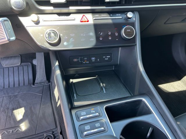 2024 Hyundai Sonata Hybrid Limited Sedan