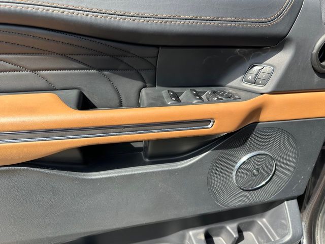2022 Ford Expedition Max Platinum SUV