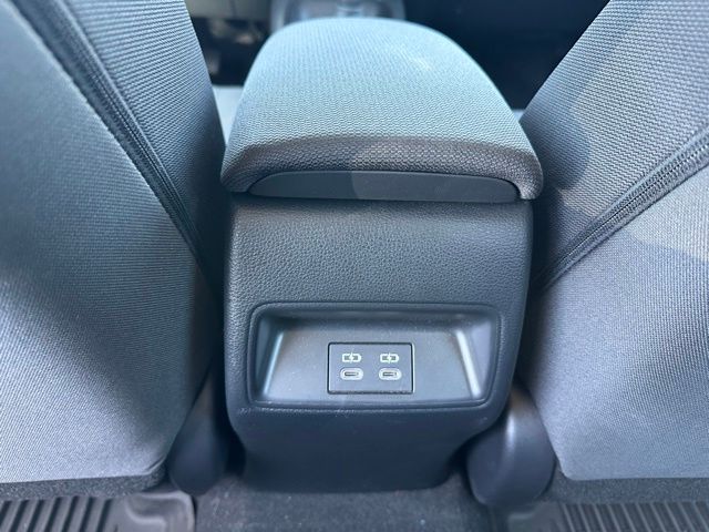 2024 Toyota Corolla LE Sedan