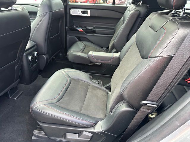 2023 Ford Explorer ST SUV