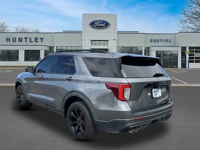 2022 Ford Explorer ST SUV