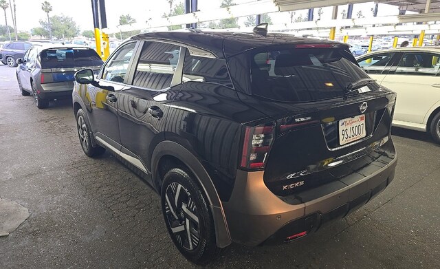 2025 Nissan Kicks SV SUV