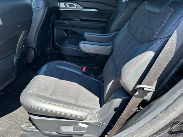 2025 Ford Explorer ST SUV