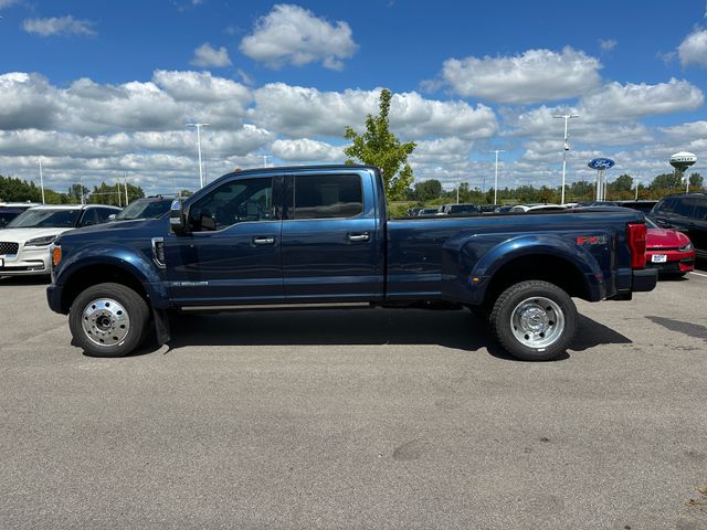 2019 Ford F-450 Platinum Truck Crew Cab