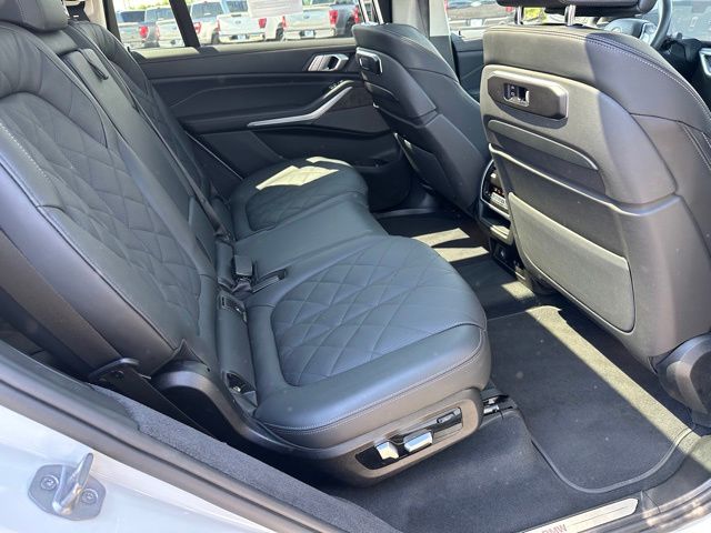 2025 BMW X7 xDrive40i SUV