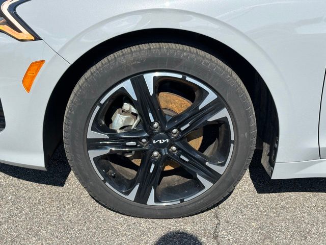 2024 Kia K5 GT-Line Sedan