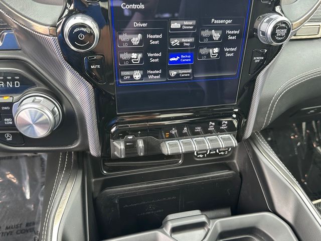 2021 Ram 1500 Limited Truck Crew Cab