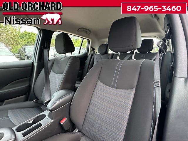 2025 Nissan LEAF S Hatchback