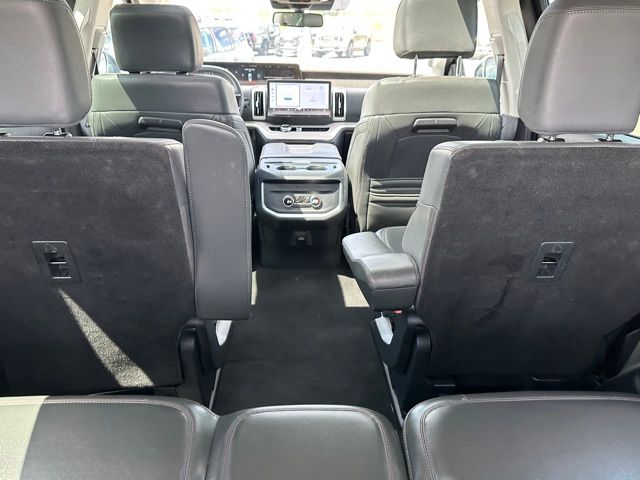 2025 Ford Expedition Active SUV