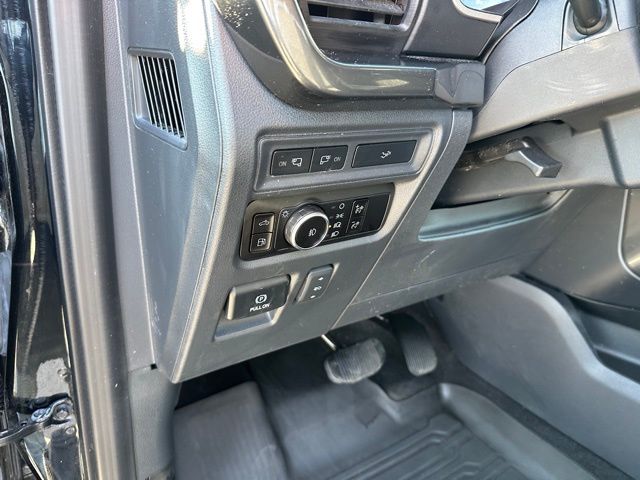 2023 Ford F-150 XLT Truck SuperCrew Cab