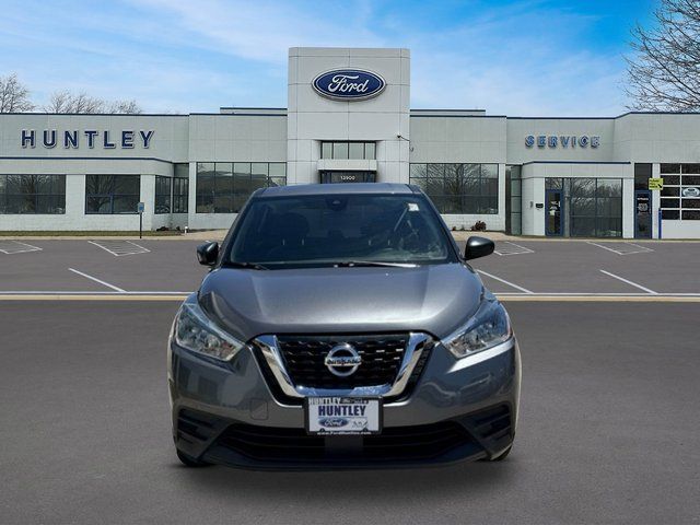 Used 2020 Nissan Kicks S with VIN 3N1CP5BV1LL552115 for sale in Skokie, IL
