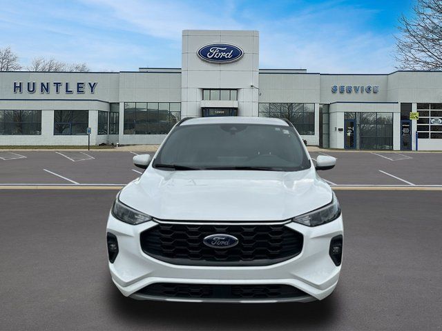 2023 Ford Escape ST-Line Select SUV