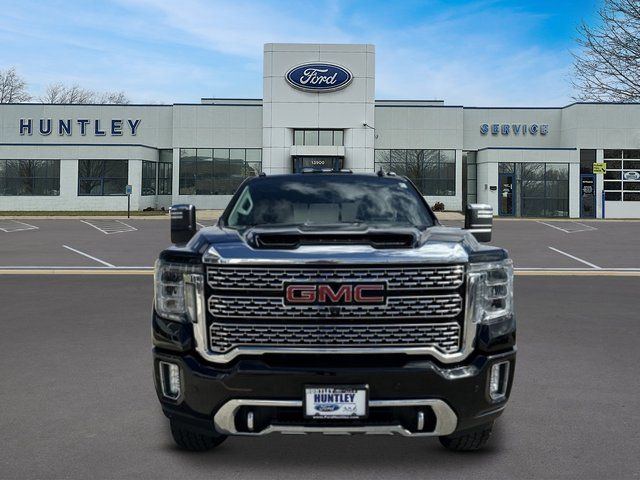 2020 GMC Sierra 2500HD Denali Truck Crew Cab