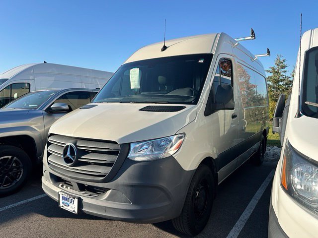 2024 Mercedes-Benz Sprinter 2500 Crew 144 WB Van