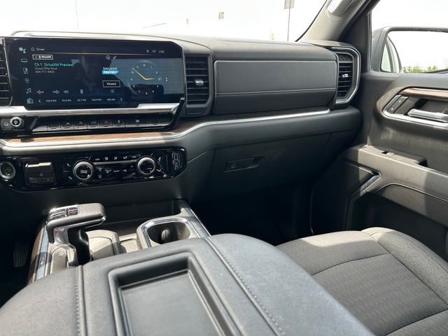 2022 Chevrolet Silverado 1500 RST Truck Crew Cab